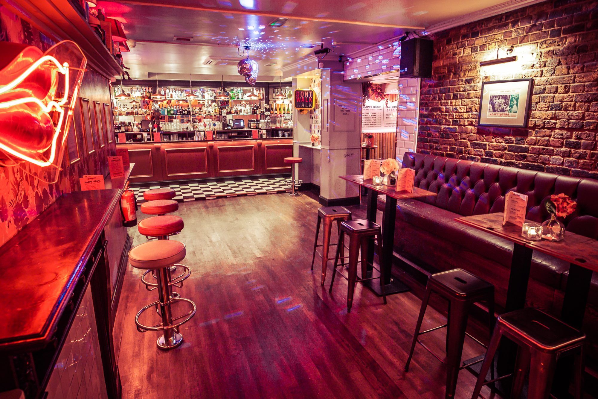  Camden  Town Cocktail Bar  Simmons Bar 